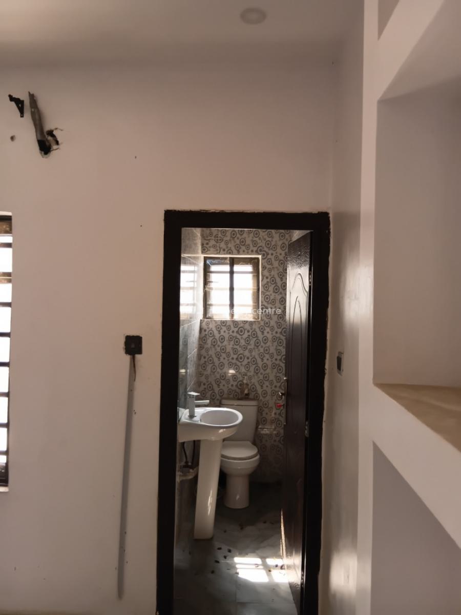 Three Bedroom Flat, Olive Garden Estate, Ogombo, Ajah, Lagos, Flat / Apartment for Rent
