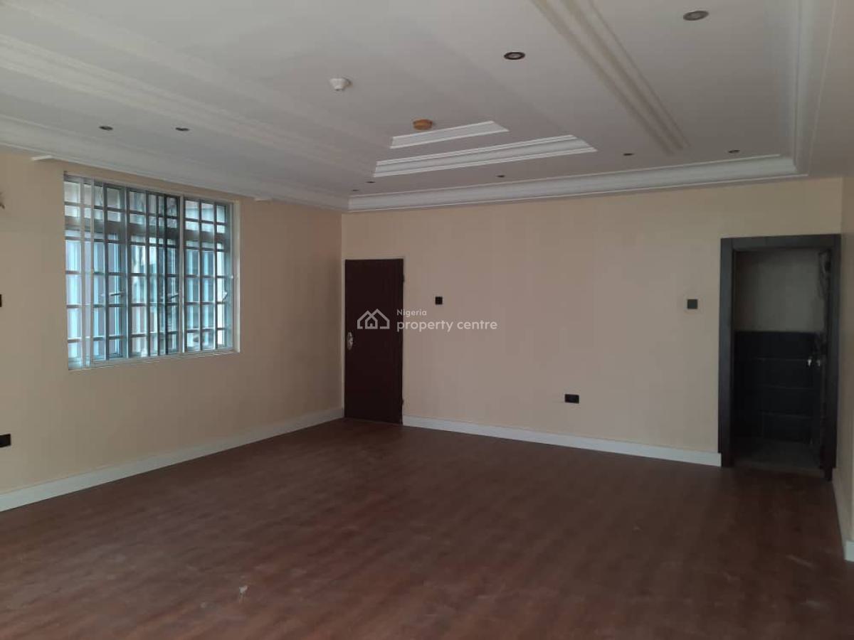 Exclusive 3 Bedroom Apartment with Bq, Ikeja Gra, Ikeja, Lagos, Flat / Apartment for Rent