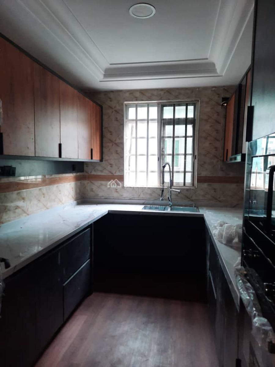 Exclusive 3 Bedroom Apartment with Bq, Ikeja Gra, Ikeja, Lagos, Flat / Apartment for Rent