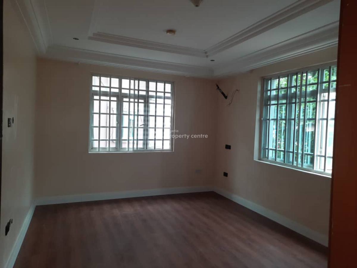 Exclusive 3 Bedroom Apartment with Bq, Ikeja Gra, Ikeja, Lagos, Flat / Apartment for Rent