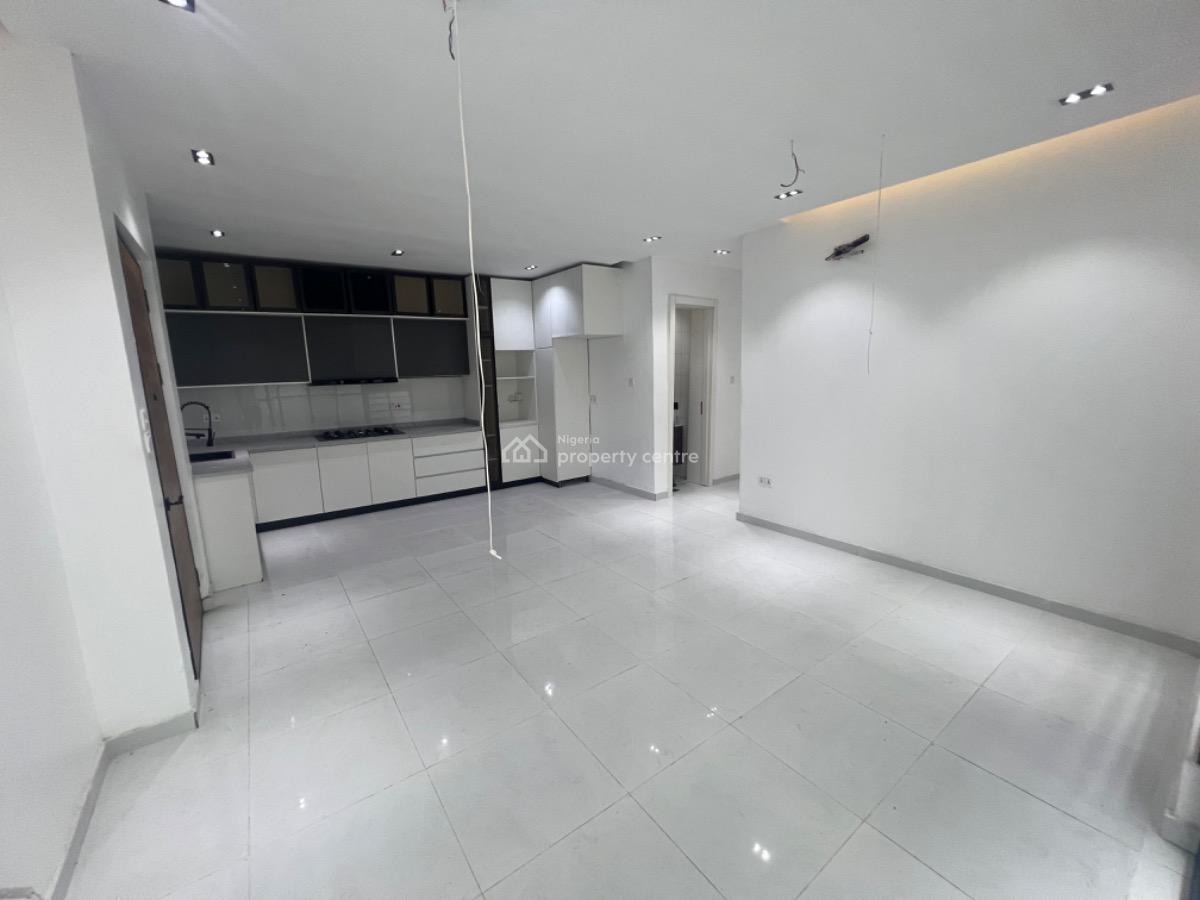 Brand New 2 Bedroom Apartment, Ologolo, Lekki, Lagos, Flat / Apartment for Sale