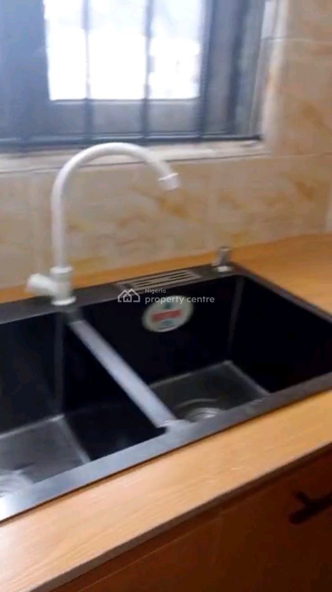 Standard and Executive 2 Bedroom Flat, Sholuyi, Soluyi, Gbagada, Lagos, Flat / Apartment for Rent