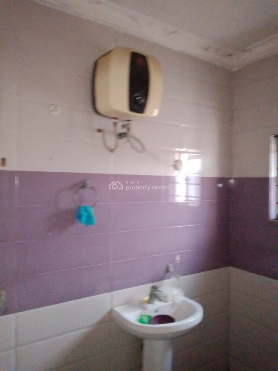 2 Bedroom Flat, Off Mobile Road, Ajah, Lagos, Flat / Apartment for Rent
