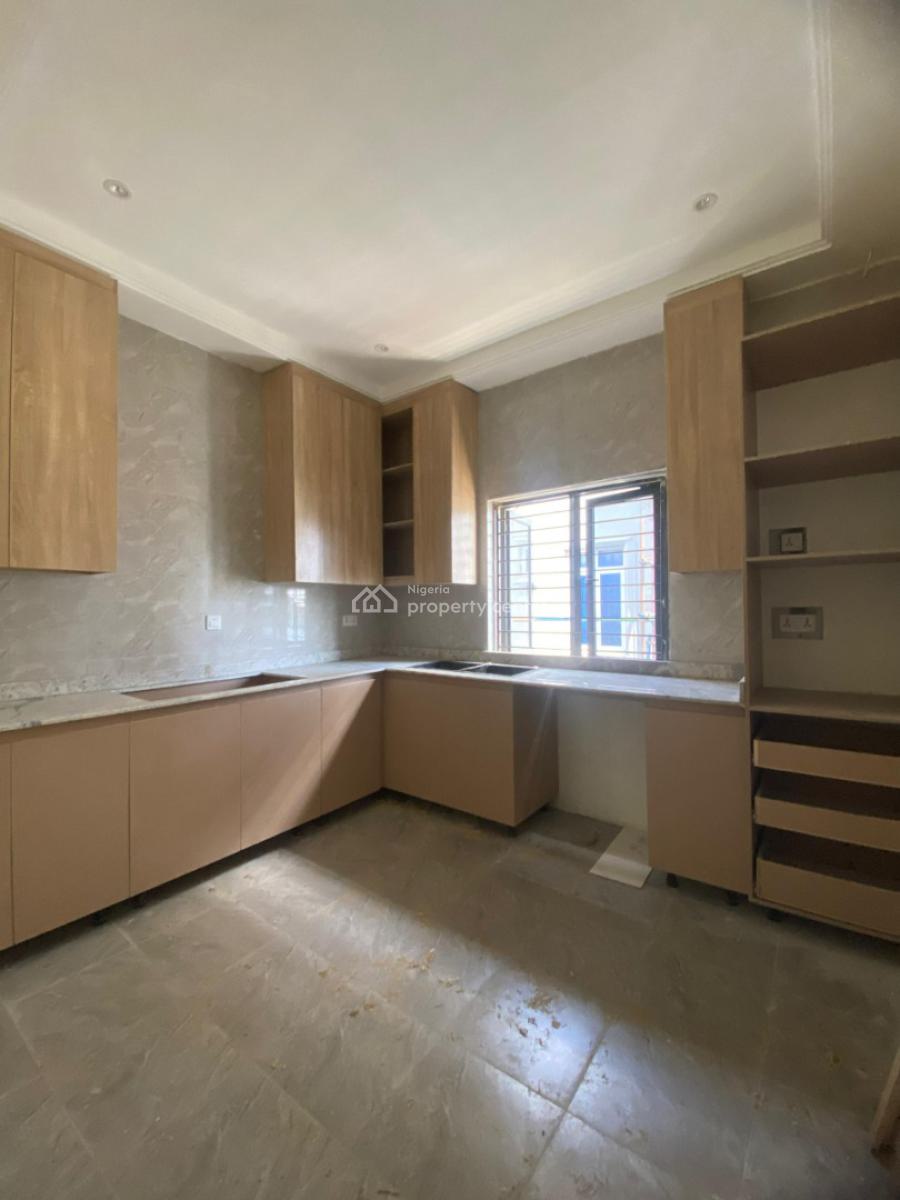 Newly Built 3 Bedroom Flat, Lekki Phase 1, Lekki Phase 1, Lekki, Lagos, Flat / Apartment for Rent