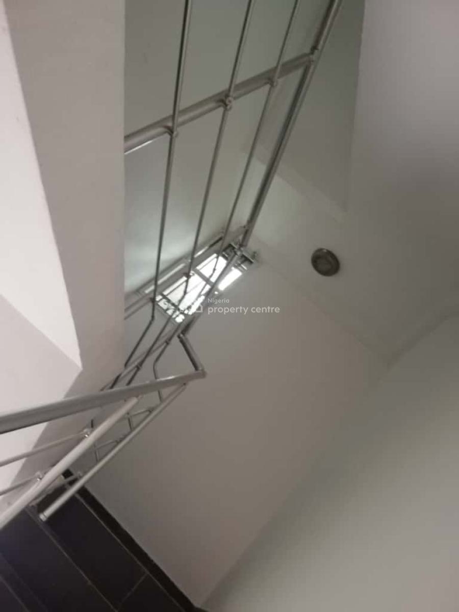 4 Bedrooms Terrace Duplex, Ikota Villa Estate, Ikota, Lekki, Lagos, Terraced Duplex for Rent