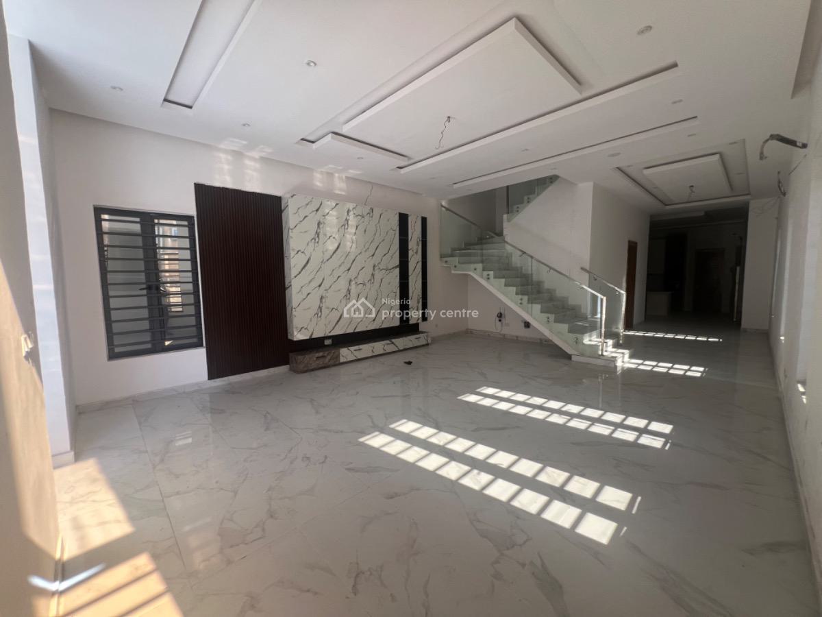 5 Bedroom Fully Detached Duplex with Bq, Ologolo, Lekki, Lagos, Detached Duplex for Sale