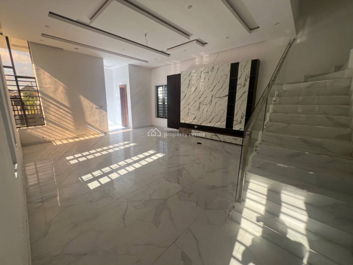 5 Bedroom Fully Detached Duplex with Bq, Ologolo, Lekki, Lagos, Detached Duplex for Sale