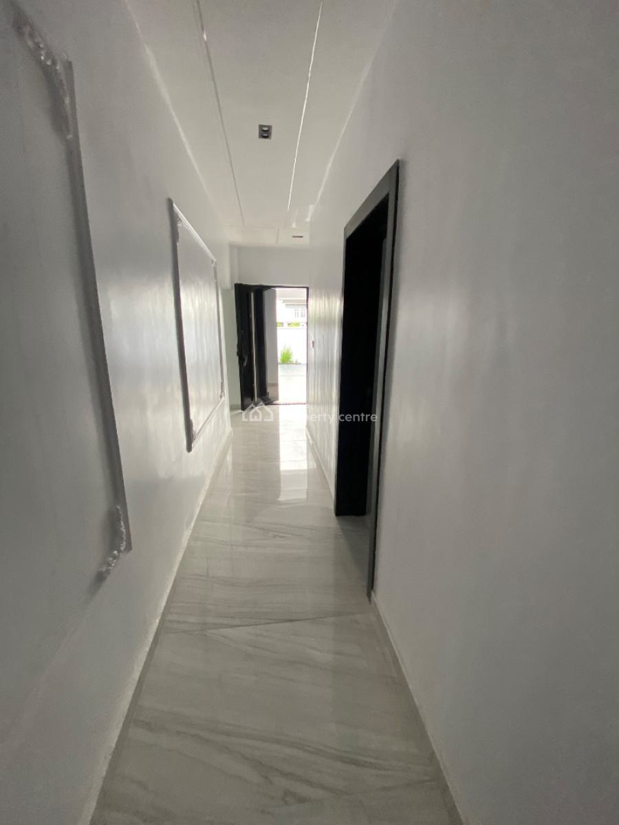 Newly Renovated 5bedroom Full Detached with a Swimming Pool, Pinnock Beach Estate, Osapa, Lekki, Lagos, Detached Duplex for Sale
