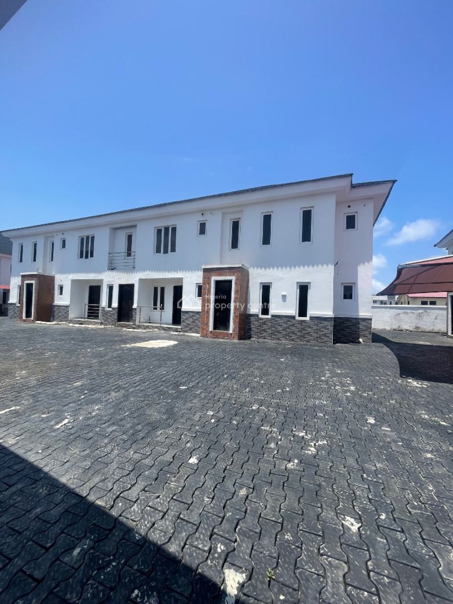 2 Bedroom Apartment, Ologolo, Lekki, Lagos, House for Sale