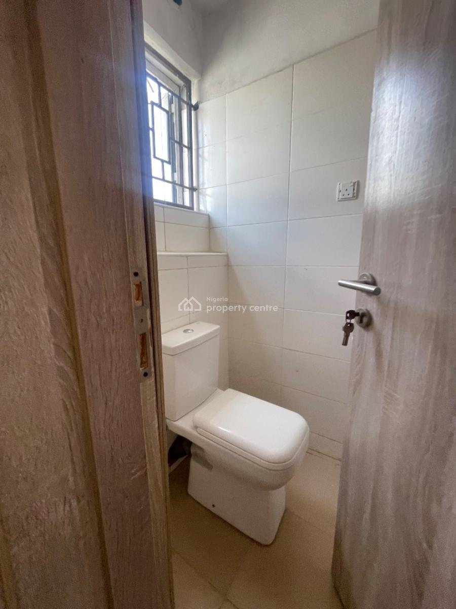 2 Bedroom Apartment, Ologolo, Lekki, Lagos, House for Sale