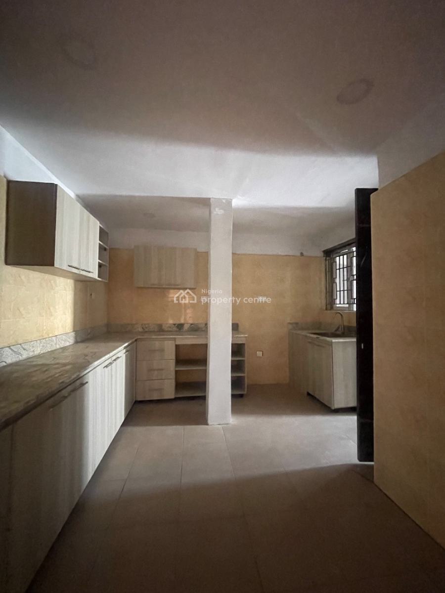 2 Bedroom Apartment, Ologolo, Lekki, Lagos, House for Sale