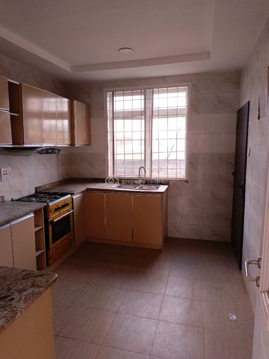 Clean 3 Bedroom Detached Duplex with Bq and Car Pot, 3rd Avenue Gwarinpa Inside an Estate, Gwarinpa, Abuja, Detached Duplex for Rent
