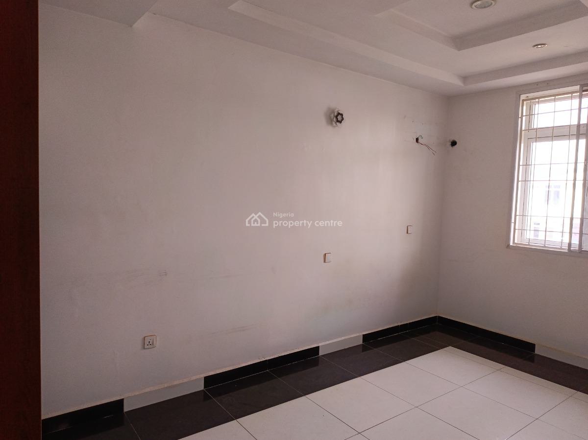Clean 3 Bedroom Detached Duplex with Bq and Car Pot, 3rd Avenue Gwarinpa Inside an Estate, Gwarinpa, Abuja, Detached Duplex for Rent