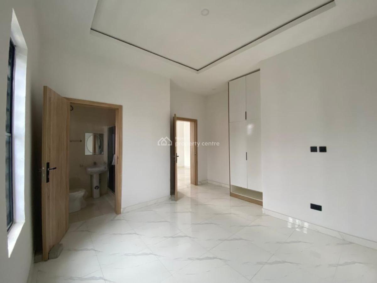 Standard 5 Bedroom Detached Home, Lekki County, Ikota, Lekki, Lagos, Detached Duplex for Sale