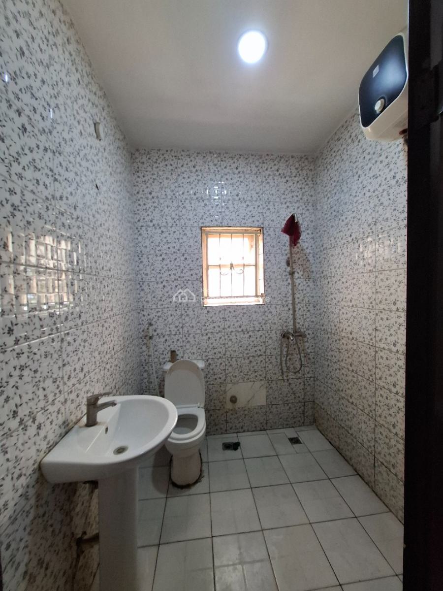 Standard 3 Bedroom Terrace Duplex, Naf Valley Estate Asokoro, Asokoro District, Abuja, House for Rent