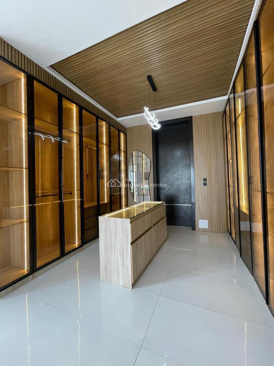 Beautifully  Finished 6 Bed Luxury Home with Cinema, Swimming Pool and, Chevron, Lekki, Lagos, Detached Duplex for Sale