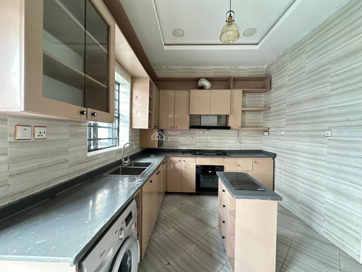 Smart 4 Bedroom Terrace, By Second Tollgate, Chevron, Lekki, Lagos, Terraced Duplex for Rent
