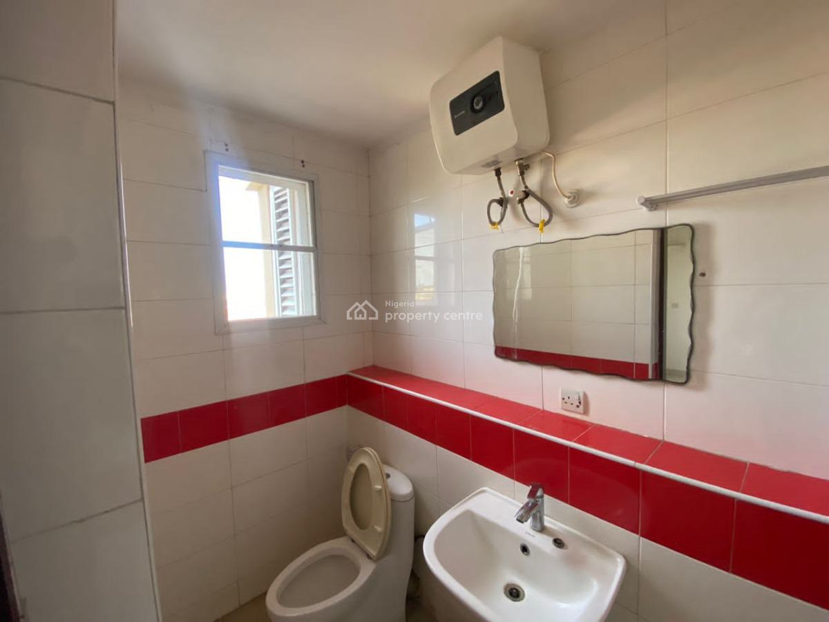 Spacious 3 Bedroom Serviced Apartment with Bq, Lekki Phase 1, Lekki, Lagos, Flat / Apartment for Rent
