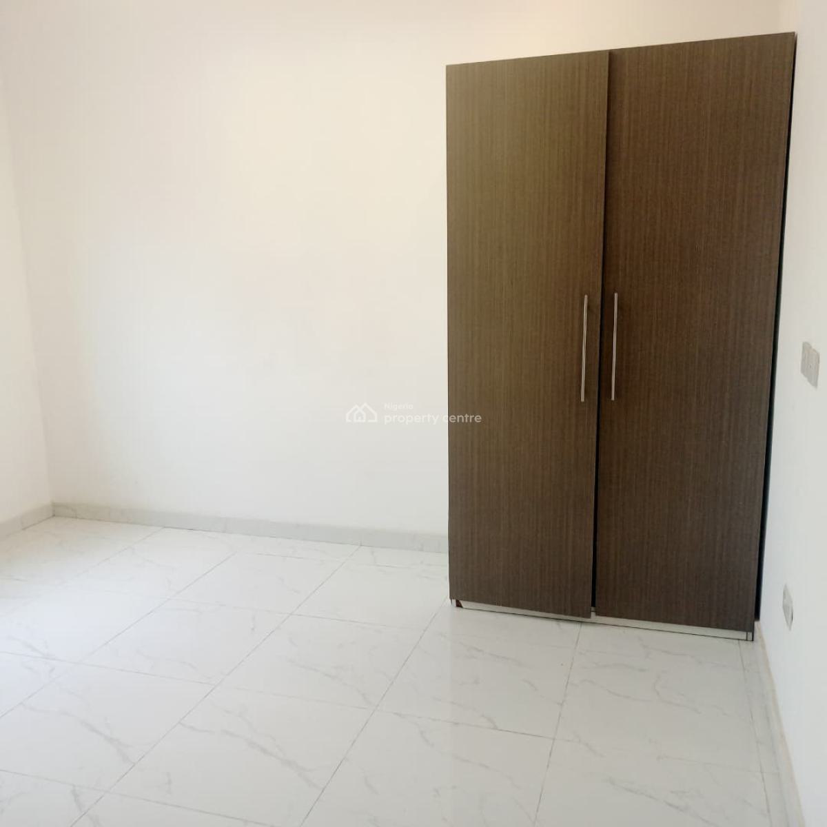 2 Bedroom Glasshouse Apartment, Off Shoprite, Sangote/zularich Residence Phase 2, Sangotedo, Ajah, Lagos, Block of Flats for Sale