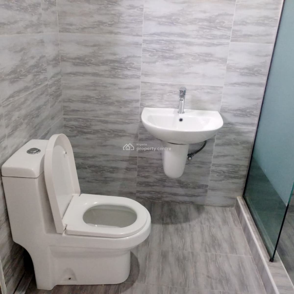 2 Bedroom Apartment, Off Shoprite, Sangotedo/ Zularich Residence Phase 2, Sangotedo, Ajah, Lagos, Block of Flats for Sale