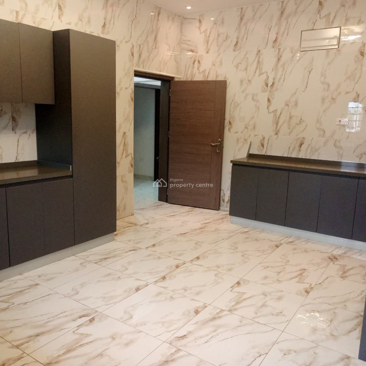 2 Bedroom Detached House, Off Shoprite, Sangotedo/zularich Residence Phase 2, Sangotedo, Ajah, Lagos, Detached Duplex for Sale