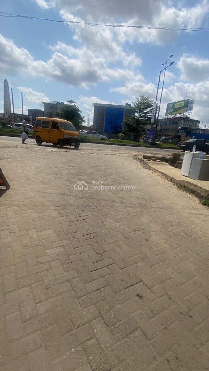 Land with Old Structure in a Prime Location, Fedeyi, Yaba, Lagos, Mixed-use Land for Sale
