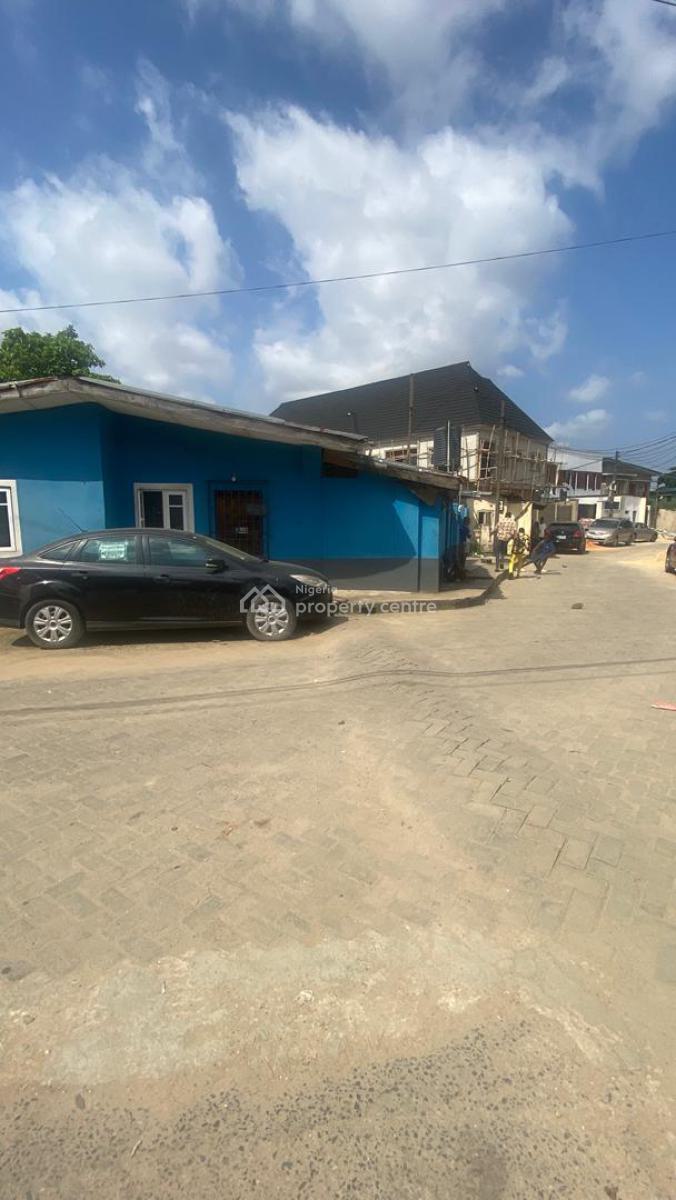 Land with Old Structure in a Prime Location, Fedeyi, Yaba, Lagos, Mixed-use Land for Sale