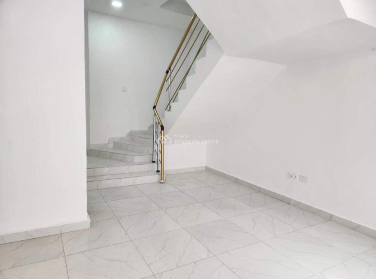 Exquisitely Built 3 Bedroom Terrace Duplex with Bq, Jakande, Igbo Efon, Lekki, Lagos, Terraced Duplex for Sale