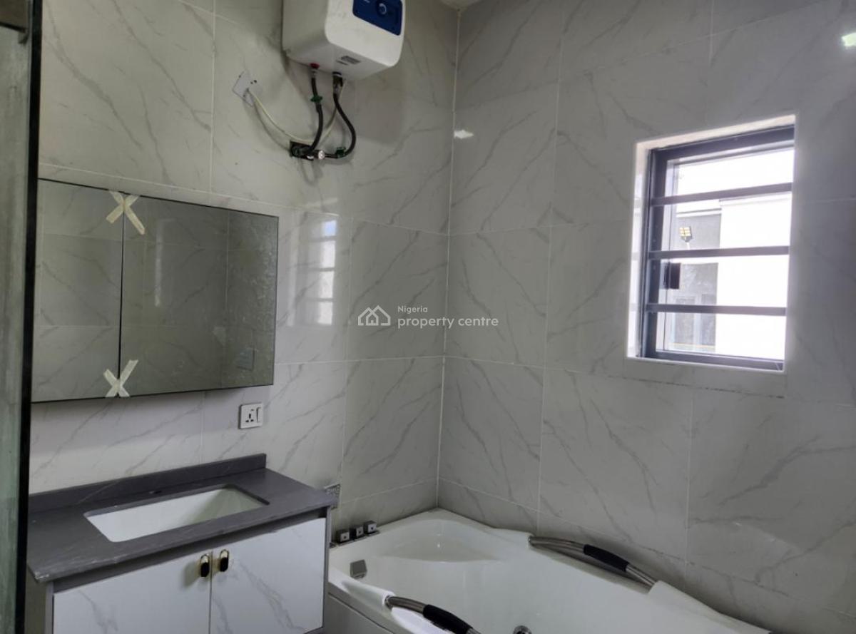 Exquisitely Built 3 Bedroom Terrace Duplex with Bq, Jakande, Igbo Efon, Lekki, Lagos, Terraced Duplex for Sale