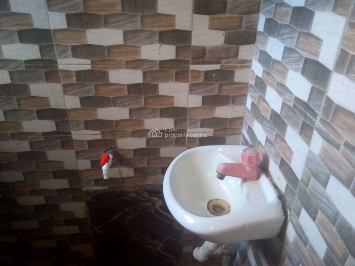 Spacious Luxury 1 Bedroom Flat with Excellent Features, Ogombo/olokonla Rd, Ogombo, Ajah, Lagos, Mini Flat (room and Parlour) for Rent