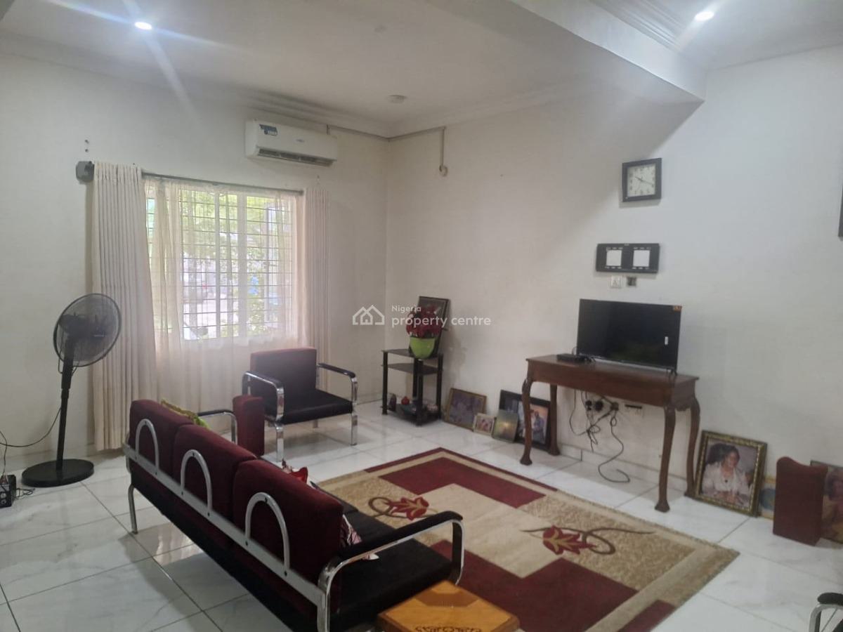 Serviced 3 Bedroom Terraced Duplex with Private Compound and Bq, Chisco Bus Stop, Right Side By Enyo Petrol Station, Ikate Elegushi, Lekki, Lagos, Terraced Duplex for Sale