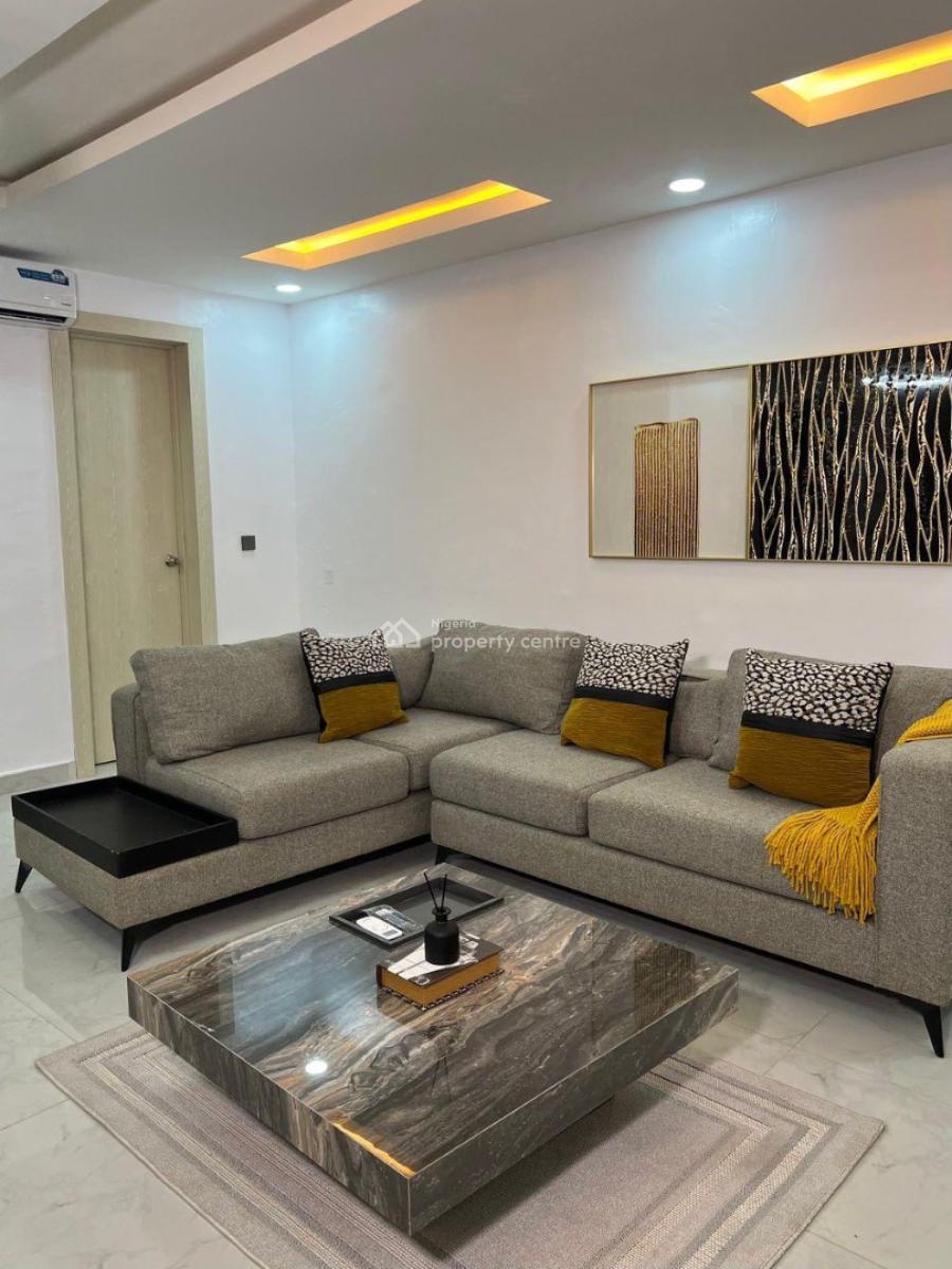 Beautiful 2 Bedrooms Apartment, Ikeja Gra, Ikeja, Lagos, Flat / Apartment Short Let