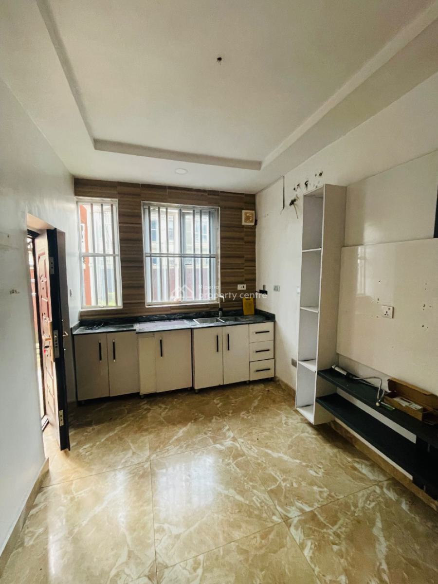 a Room and Parlor with Open Kitchen, Jakande, Lekki, Lagos, Self Contain (single Rooms) for Rent