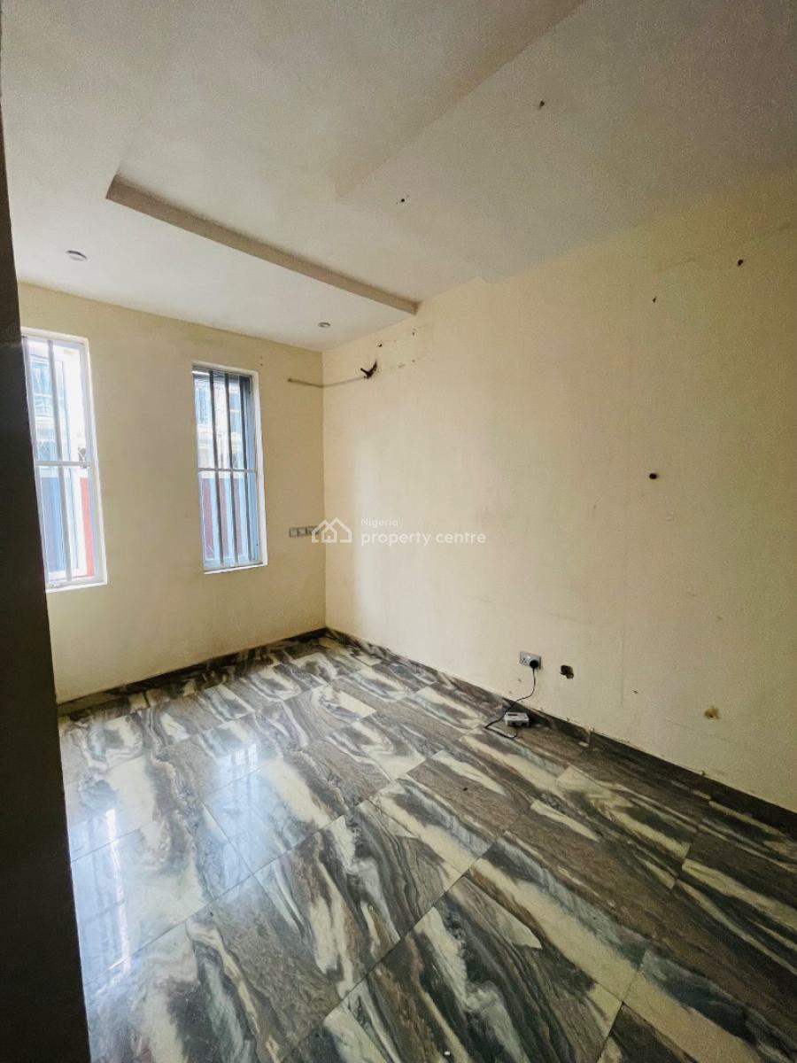 a Room and Parlor with Open Kitchen, Jakande, Lekki, Lagos, Self Contain (single Rooms) for Rent