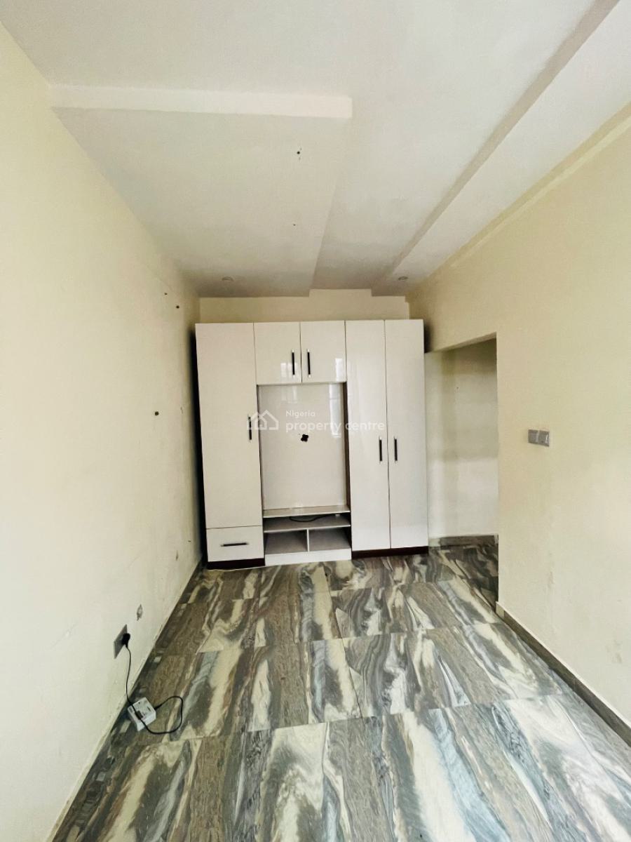 a Room and Parlor with Open Kitchen, Jakande, Lekki, Lagos, Self Contain (single Rooms) for Rent