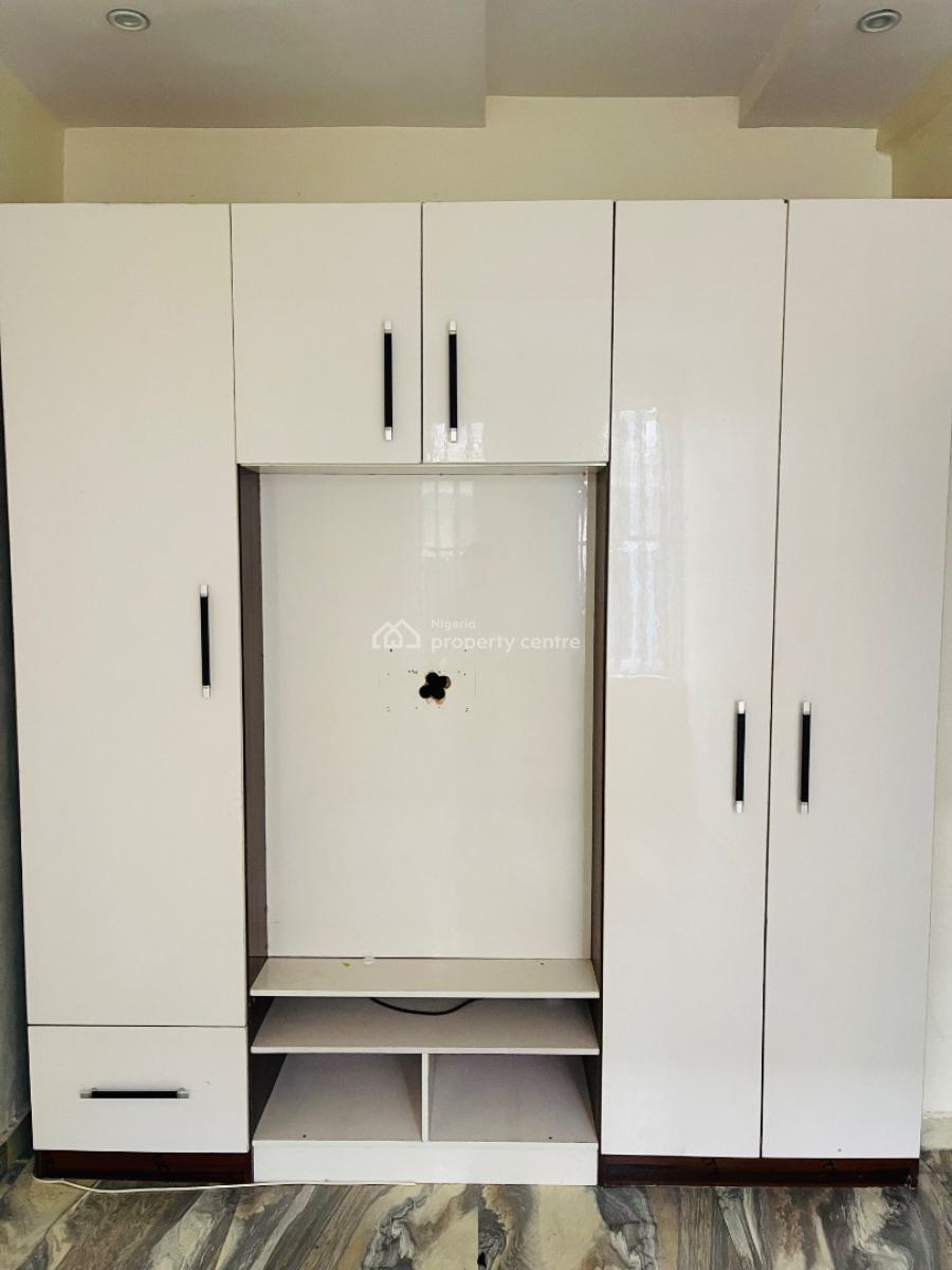 a Room and Parlor with Open Kitchen, Jakande, Lekki, Lagos, Self Contain (single Rooms) for Rent