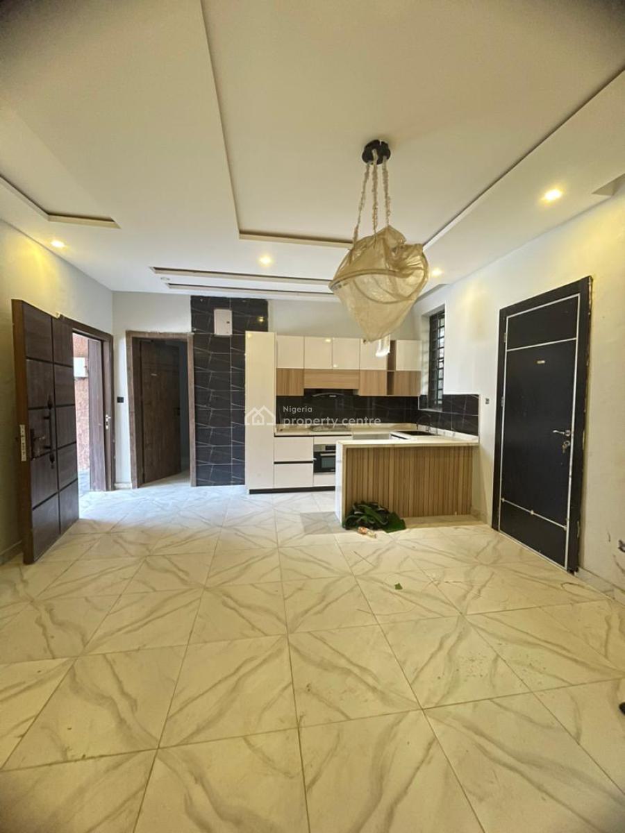 Luxurious 2 Bedroom Flat + Private Backyard + Gym & Pool, Ikate, Ikate, Lekki, Lagos, Flat / Apartment for Rent