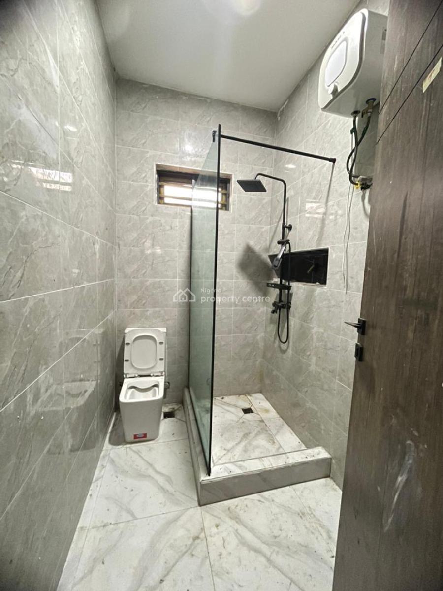 Luxurious 2 Bedroom Flat + Private Backyard + Gym & Pool, Ikate, Ikate, Lekki, Lagos, Flat / Apartment for Rent