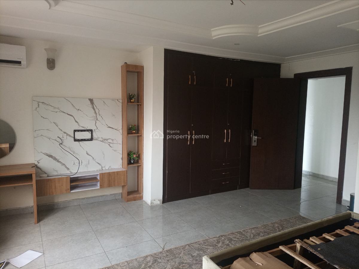 Spacious Selfcontain Room with Studio Kitchen, 69road, Gwarinpa, Abuja, Self Contain (single Rooms) for Rent