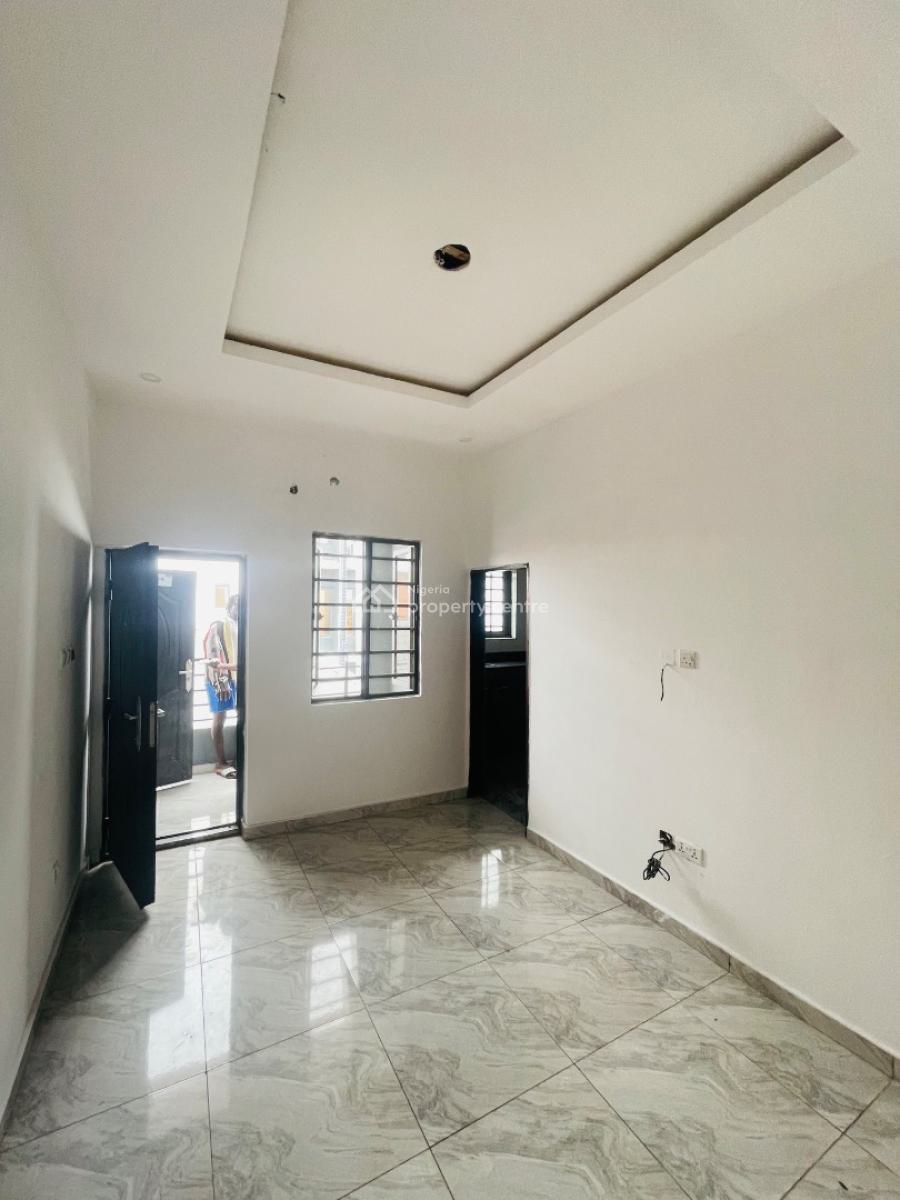 a Room Self Contained/with Personal Closed Kitchen, Jakande, Lekki, Lagos, Self Contain (single Rooms) for Rent