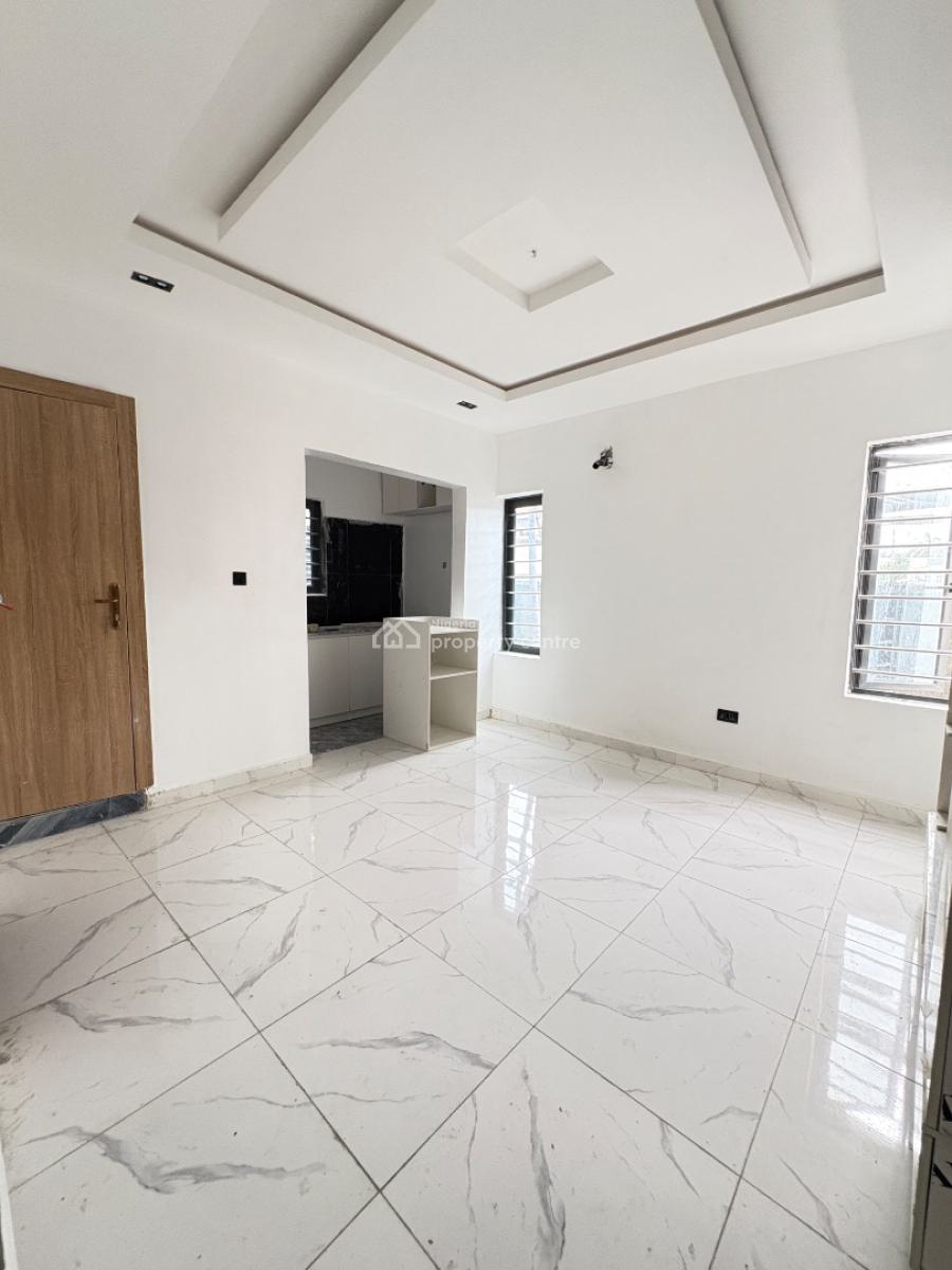 1 & 2 Bedroom Apartments with Guest Toilets, Ologolo, Ologolo, Lekki, Lagos, Flat / Apartment for Sale