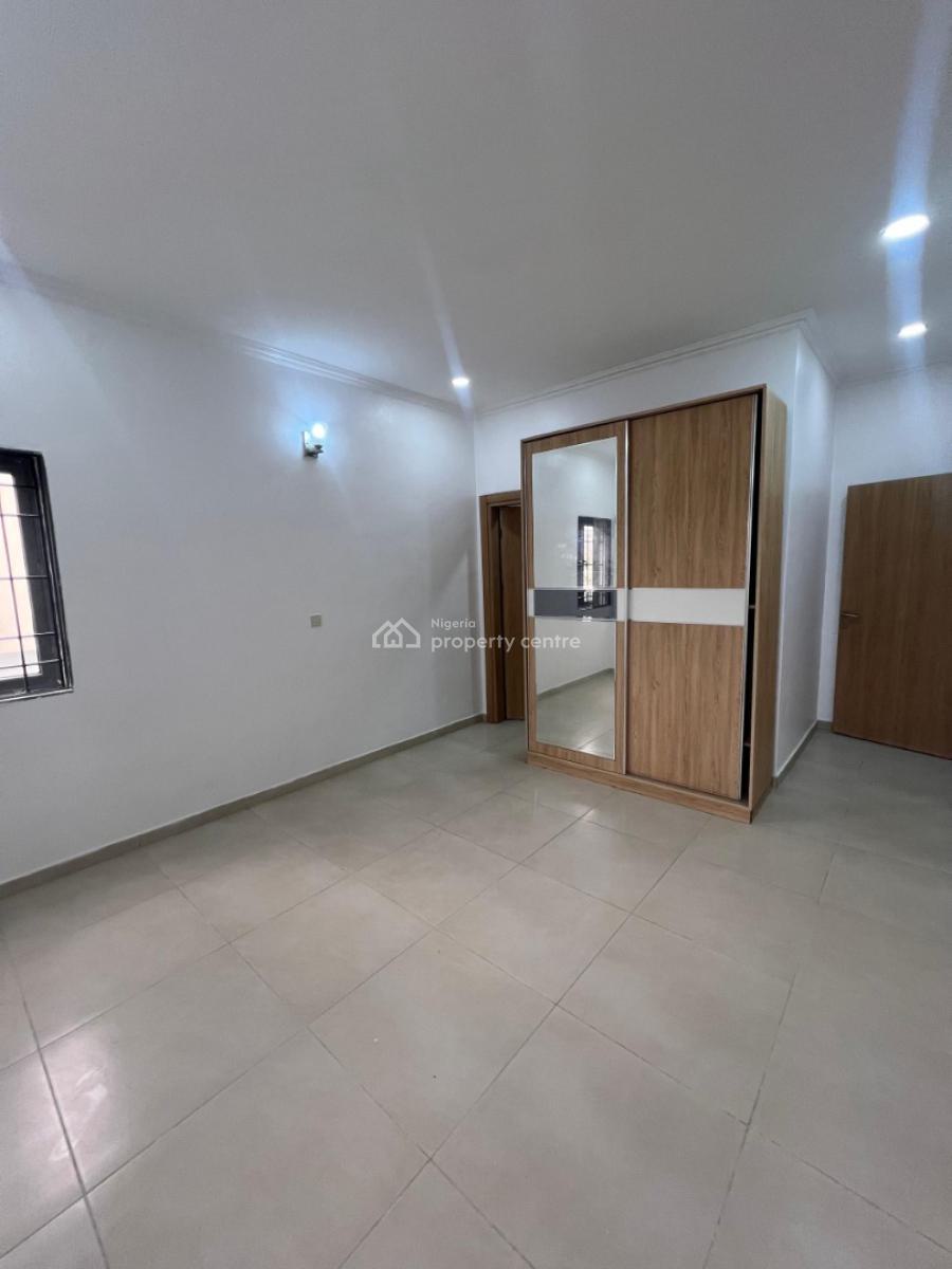 4 Bedroom Semi Detached House with a Box Room and Room Bq, Lekki Phase 1, Lekki, Lagos, House for Rent
