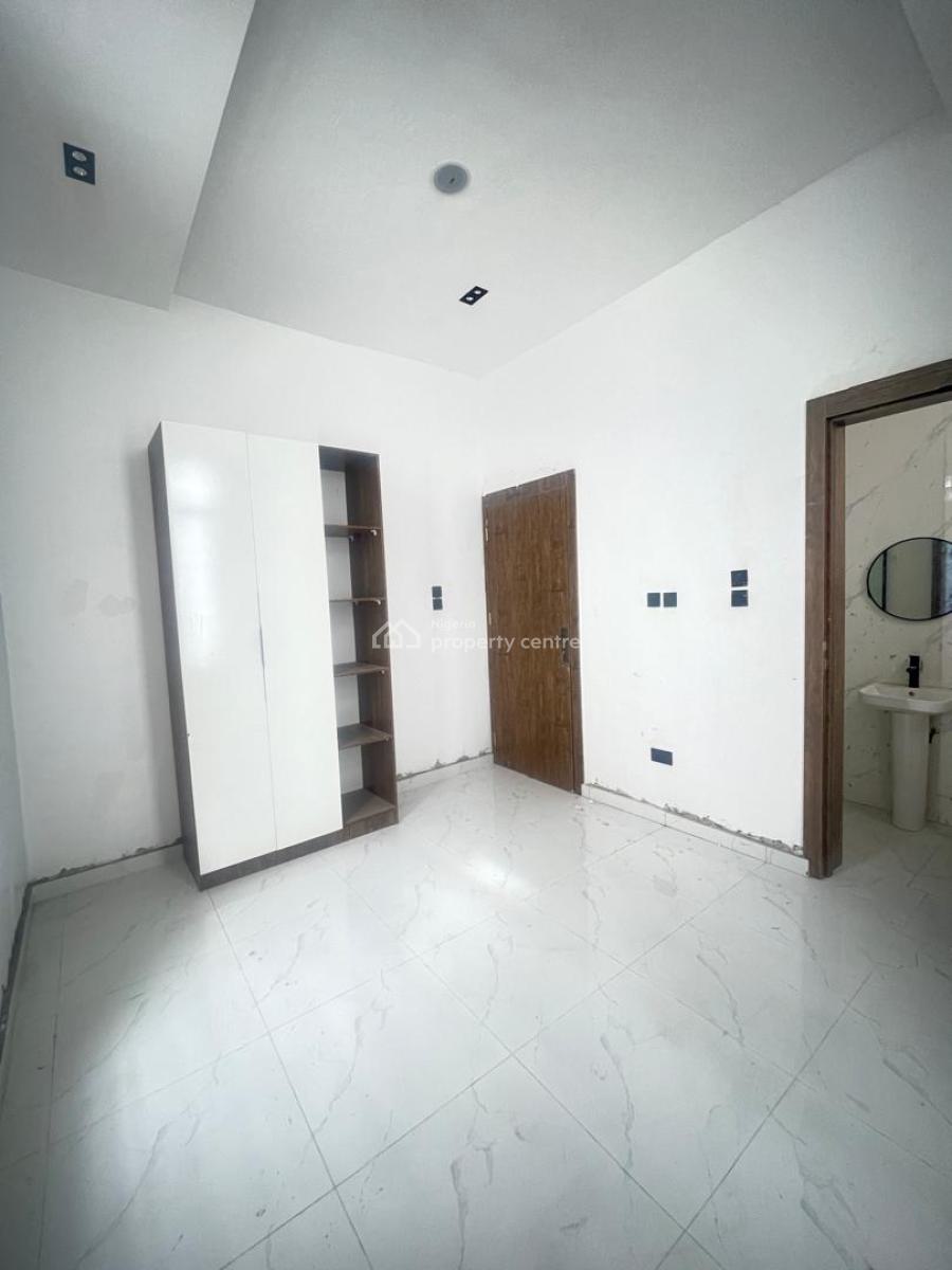 Gigantic 5 Bedroom Detached Duplex with Swimming Pool, After The Chevron Toll Gate,  Chevron, Lekki, Lagos, Detached Duplex for Sale