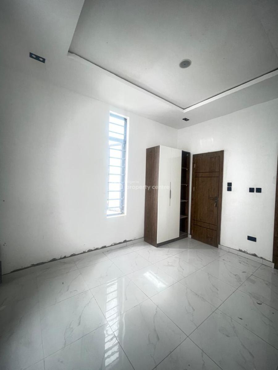 Gigantic 5 Bedroom Detached Duplex with Swimming Pool, After The Chevron Toll Gate,  Chevron, Lekki, Lagos, Detached Duplex for Sale