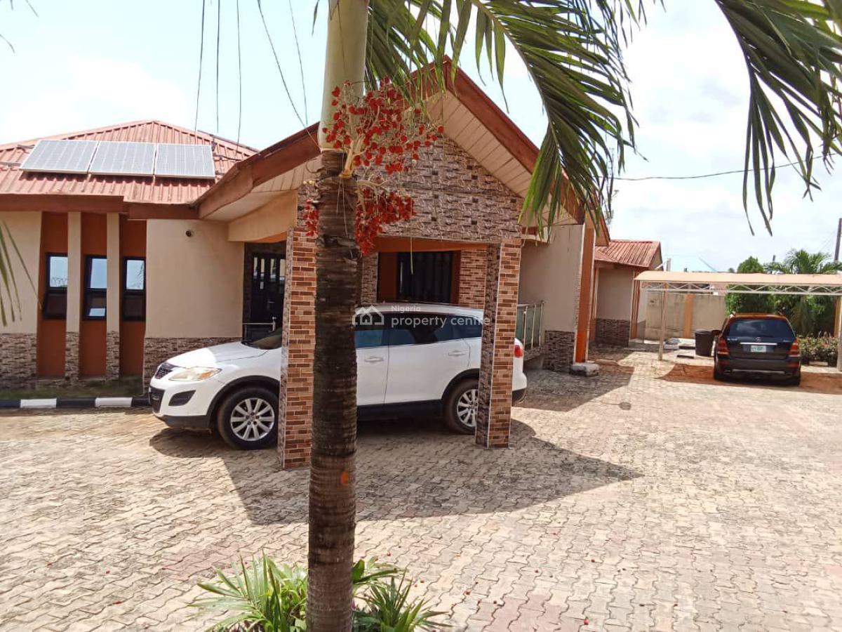 Standard Bungalow of 6 Bedroom with Excellent Facilities, Abaranje, Ikotun, Lagos, House for Sale