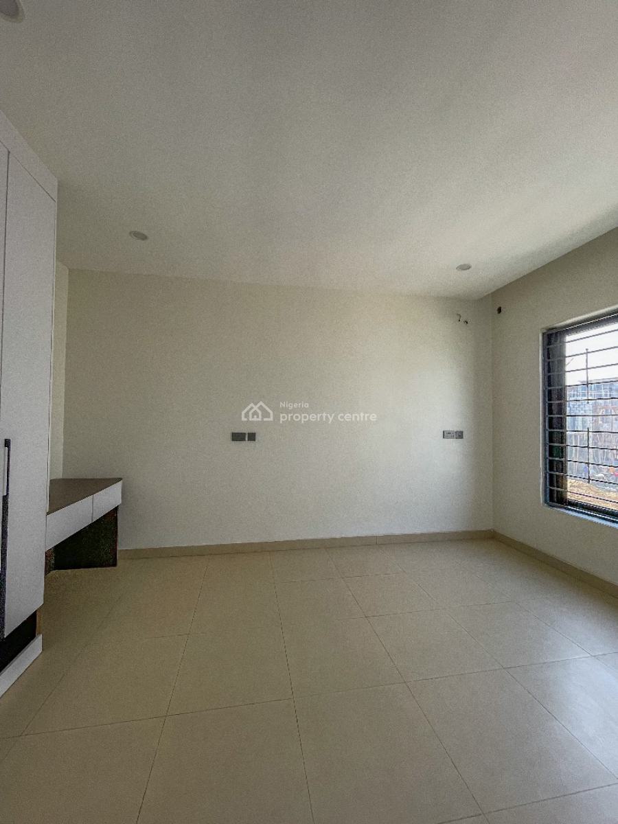 5-bedroom Terrace Duplex with Bq, Gilmore, Jahi, Abuja, Terraced Duplex for Sale