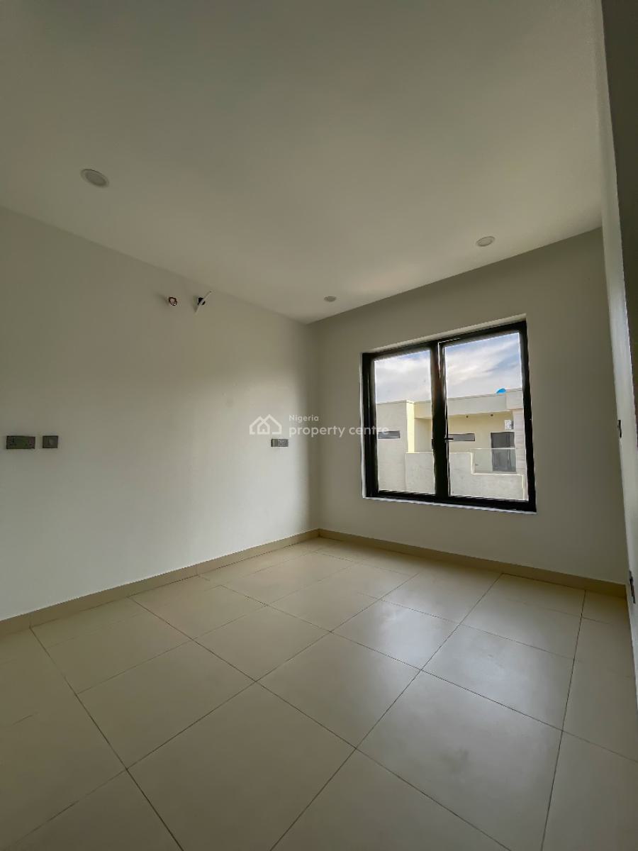 5-bedroom Terrace Duplex with Bq, Gilmore, Jahi, Abuja, Terraced Duplex for Sale