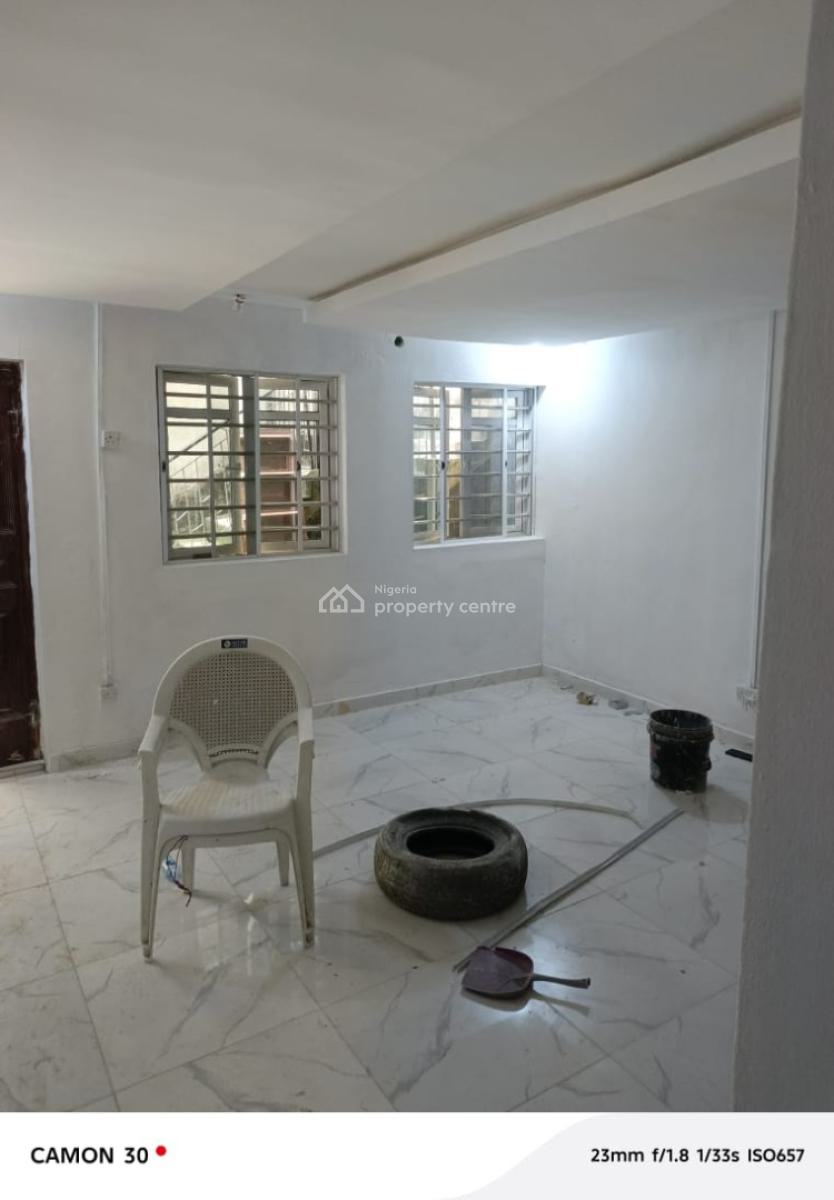 3 Bedrooms Flat, Akoka, Yaba, Lagos, Flat / Apartment for Rent