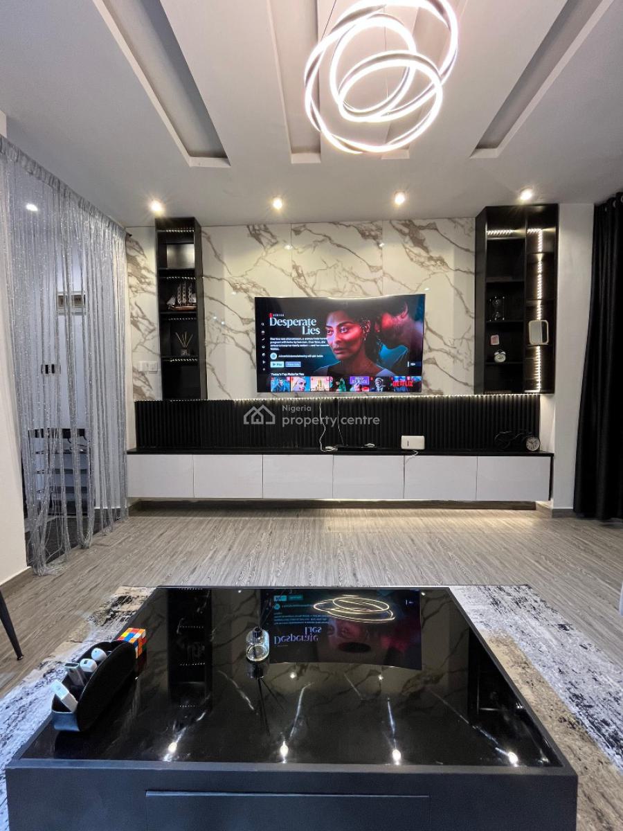 Deluxe 2 Bedroom Apartment with a Private Cinema, Bathub and a Bath Lo, Lekki Phase 1, Lekki, Lagos, Flat / Apartment Short Let