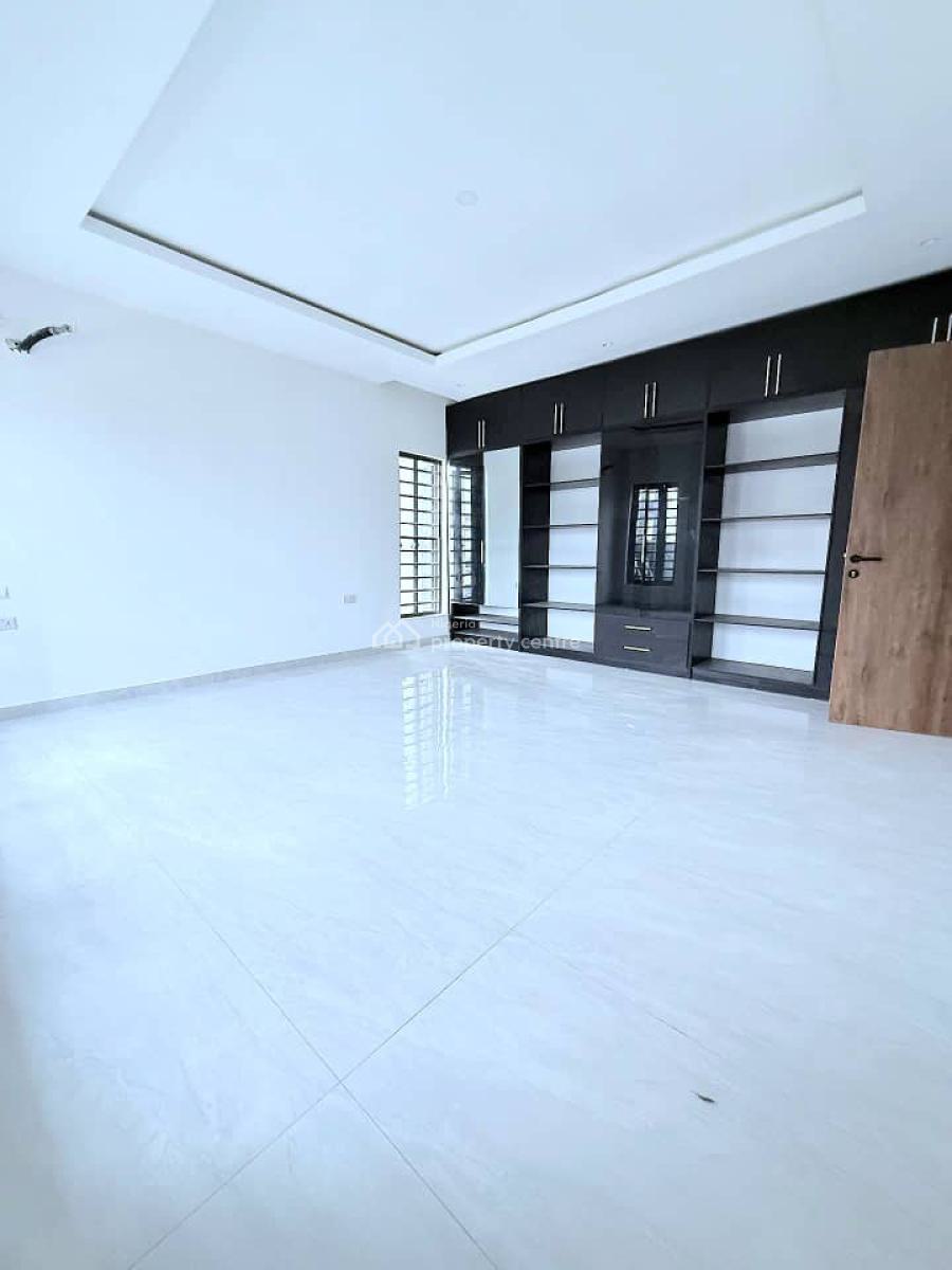 3 Bedrooms Apartment with Bq, Ikate Elegushi, Lekki, Lagos, Flat / Apartment for Sale